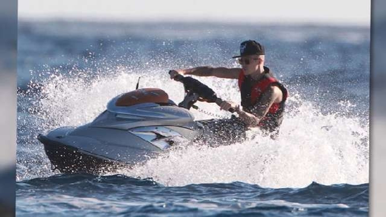 Bieber Shows Zero Concern For Bloom