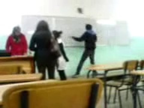 algerie un éleve mahboul hahaha