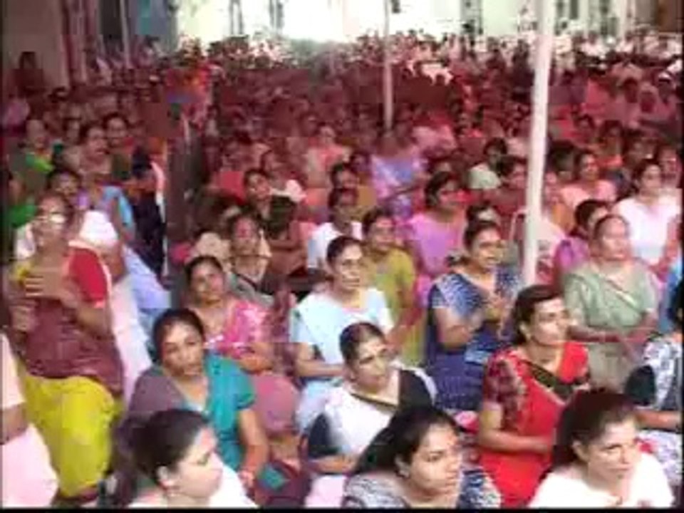 Shiv Katha Giri Bapu at Bardoli in Gujarati Part 40