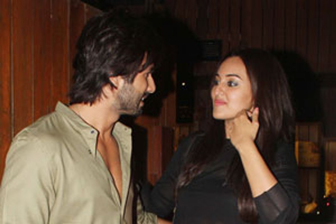Sonakshi excited to reunite with Shahid!