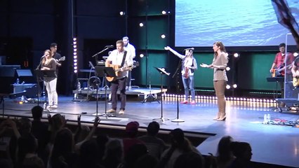 Bethel Music Moment with Hannah & Paul McClure.