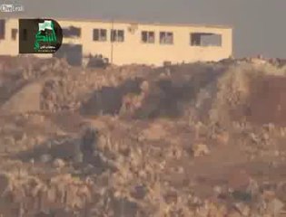 Füze ateşinden son anda kurtulan asker