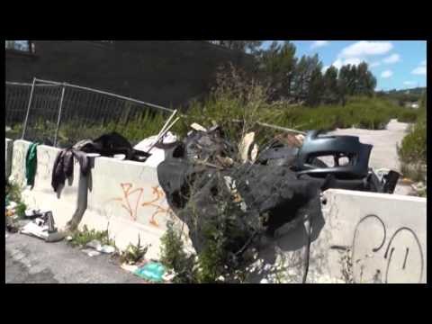 Napoli - Roghi di rifiuti nella notte a Fuorigrotta (31.07.14)