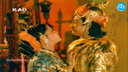 Veerapandya Kattabrahmana Movie - Baby Kanchana, Sivaji Ganesan, S Varalakshmi Emotional scene