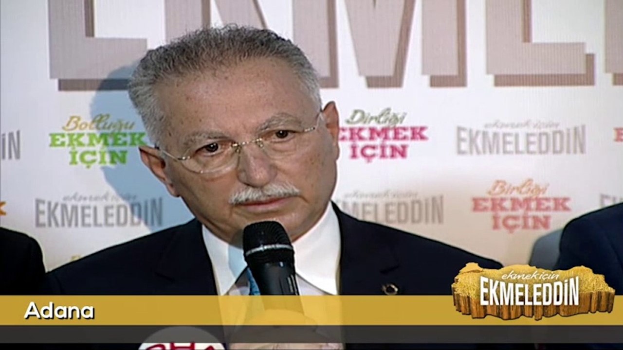 Mehmet Akif'in Tüm Mısralarının Altına İmzamı Atarım!