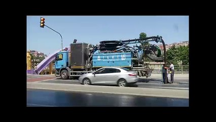 İstanbul'da yollar 'beyaza' büründü