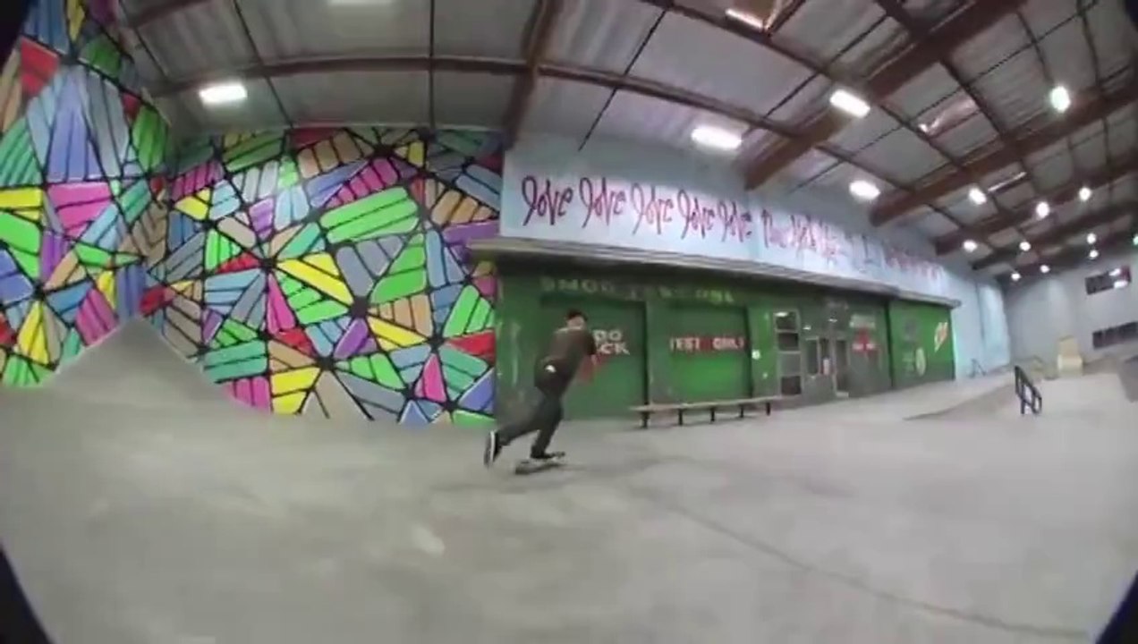 Andrew Reynolds - Frontside Flips On Lock - Skateboard