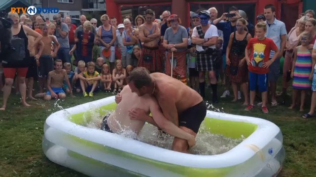 Slag om Noord: Zwembadgevecht in Sappemeer - RTV Noord
