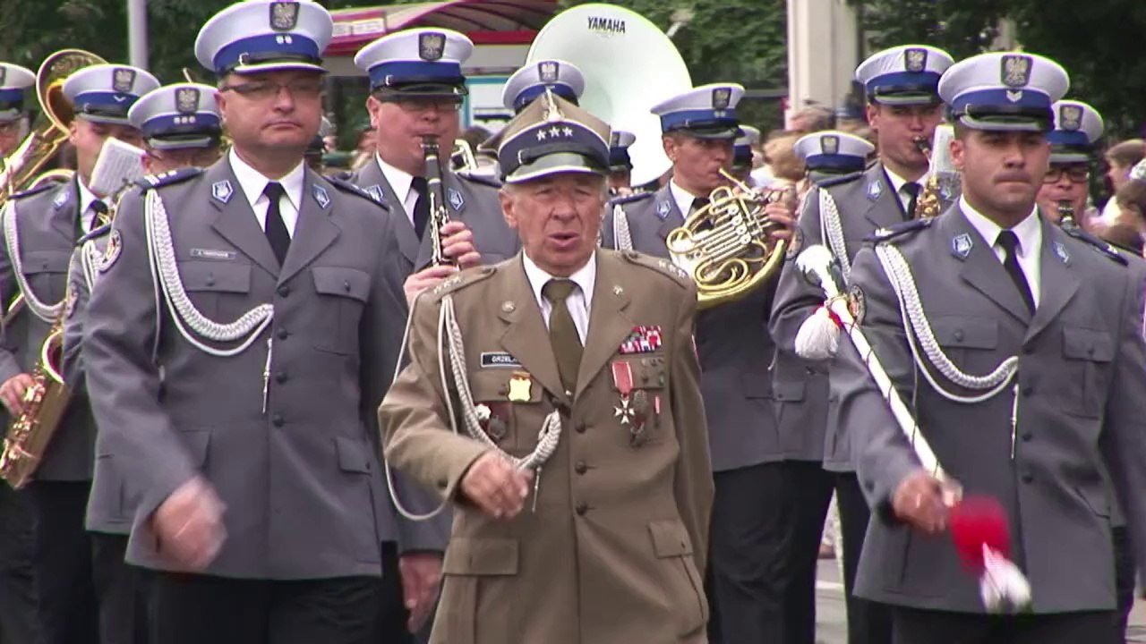 Poles commemorate 1944 Warsaw Uprising against Nazis