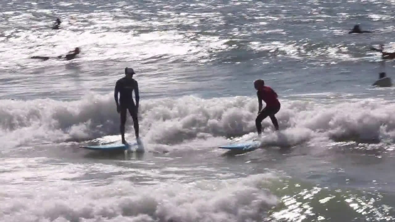 J'enseigne le SURF parceque j'aime ça !