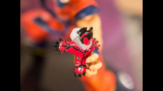 びっくらたまご！アンパンマンとドラゴンボールとポケモンをカワバンガ！Surprise Eggs Bath Powder ball DragonBall Z & Anpanman & Pokemon