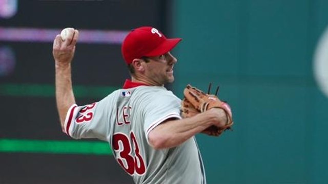 Cliff Lee discusses elbow injury