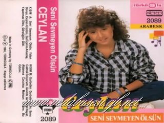 Ceylan - Yalan Dünya