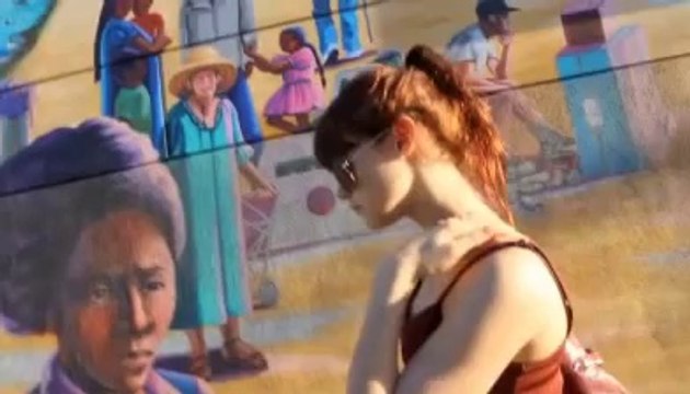 Teaser - Kathryn Prescott em Triptych