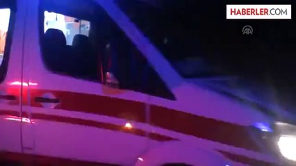 Yolcu otobüsü yoldan çıktı: 3 yaralı -