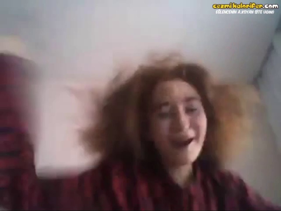 Rock N Roll'ü Yanlış Anlayan Kız
