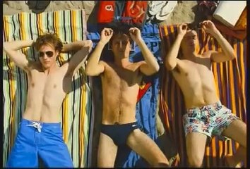 NOTTE PRIMA DEGLI ESAMI - TRAILER