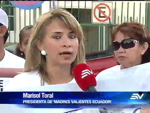 Madres migrantes reclaman la devolución de sus hijos, retenidos en Italia