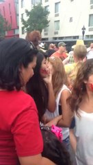 Femme écrasée par une voiture pendant la Zombiewalk de San Diego!