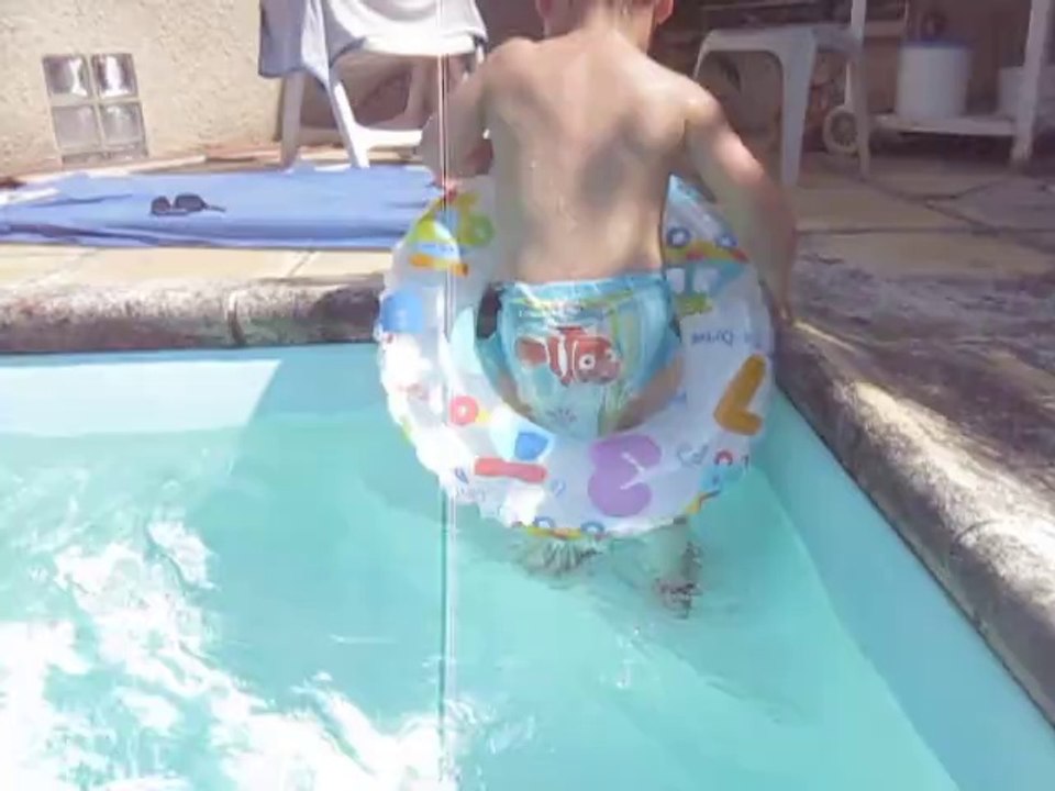 Flo à l'eau !