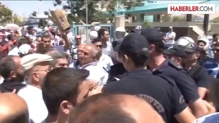 Yol kapatma eylemi -