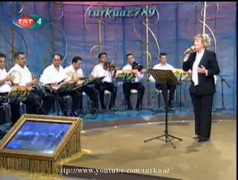 Zühal EĞİLMEZ-İlk Aşkı Unutmak Çok Kolay Deme