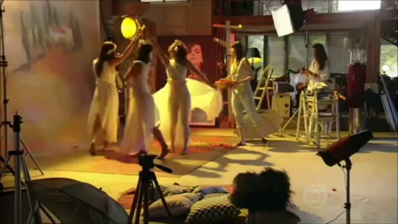 Clarina 13