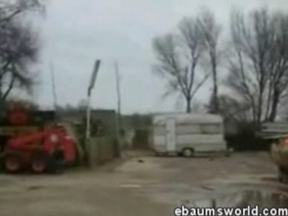 Trailer-explosion