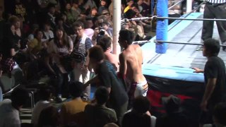 Antonio Honda vs. Konosuke Takeshita (DDT - 06/01/14)