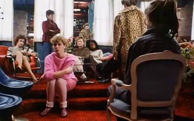 DIE GEKAUFTE FRAU/GEBROKEN SPIEGELS (1984) - Deutscher Trailer