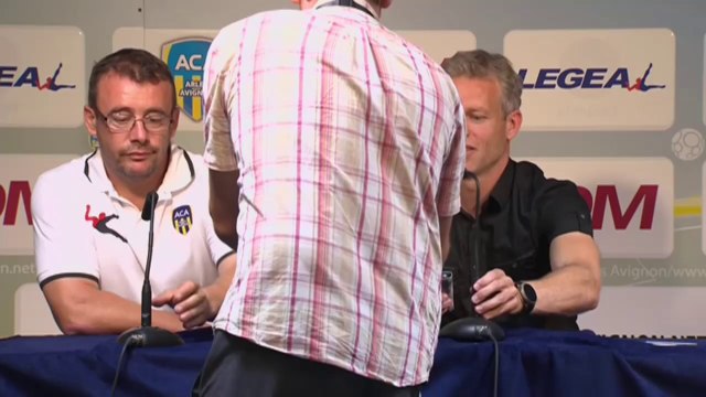 Conférence de presse AC Arles Avignon - AC Ajaccio (0-0) : Franck DUMAS (ACA) - Christian BRACCONI (ACA) - 2014/2015
