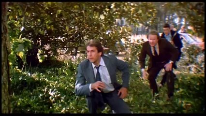 Hopscotch (1980) Trailer