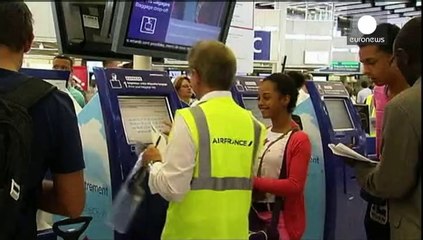 Chassé-croisé : embouteillages record et grève à Air France