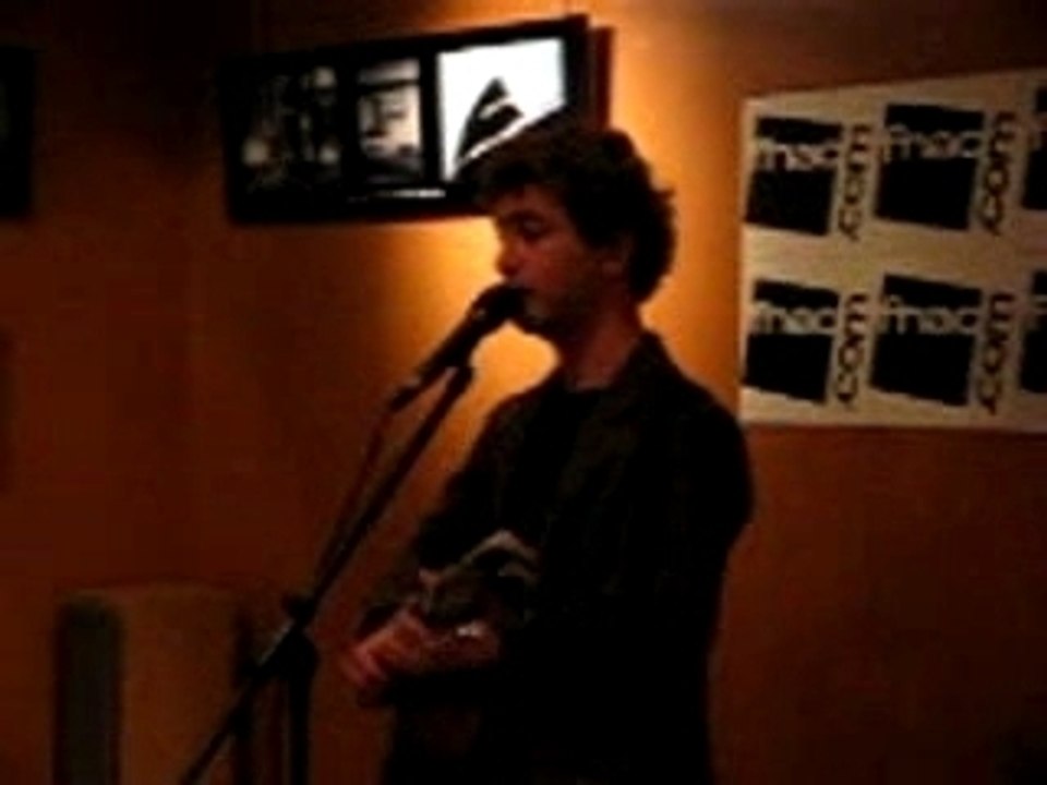 Je suis une feuille - Renan luce