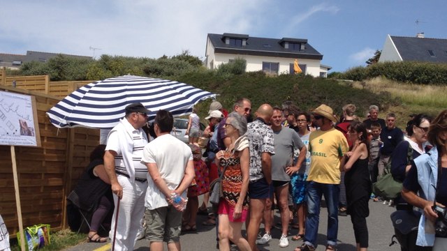 Moëlan-sur-Mer: manifestation contre le projet de culture d'algues