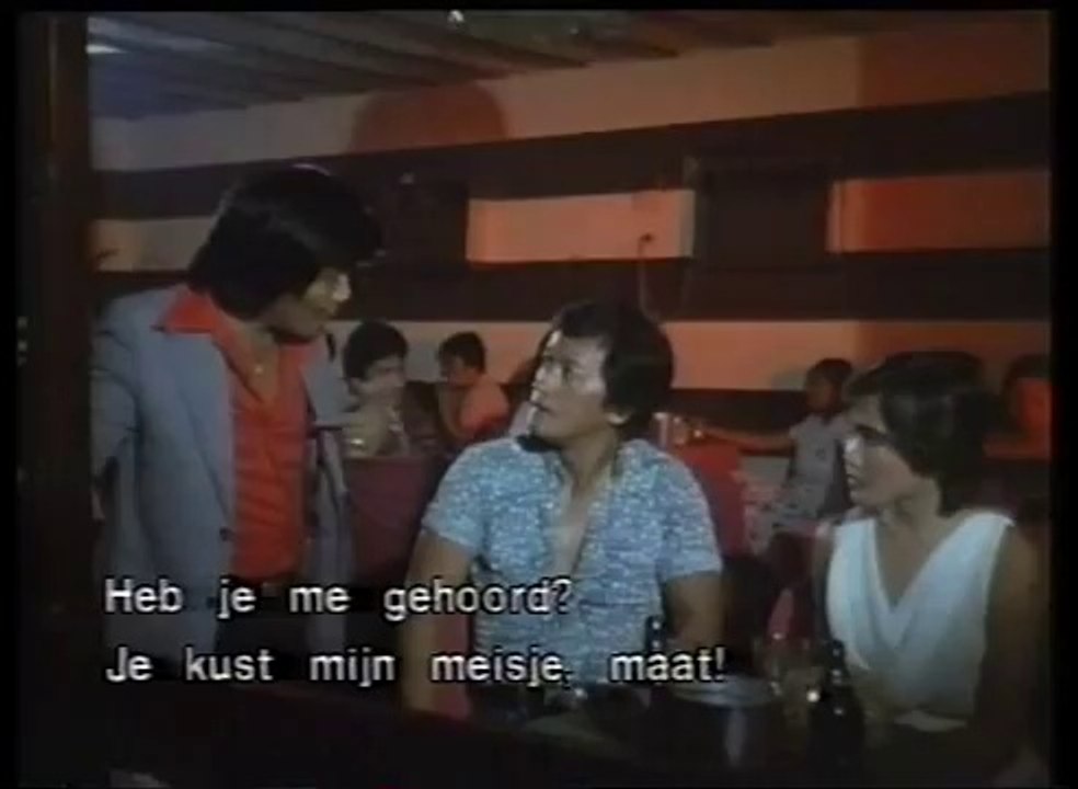 Death Raiders (1984) Clip 2 - Disco fight (.. a fruit or something?)