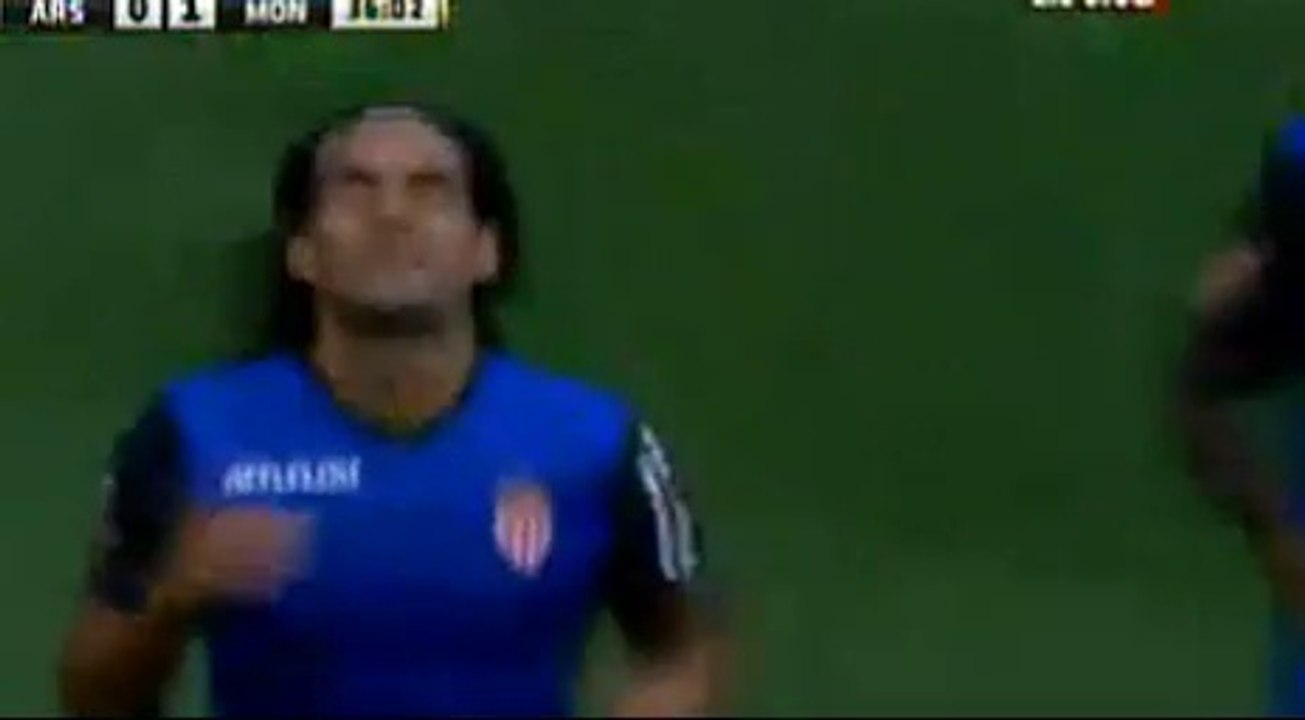 GOL de Falcao. Arsenal 0-1 Monaco.