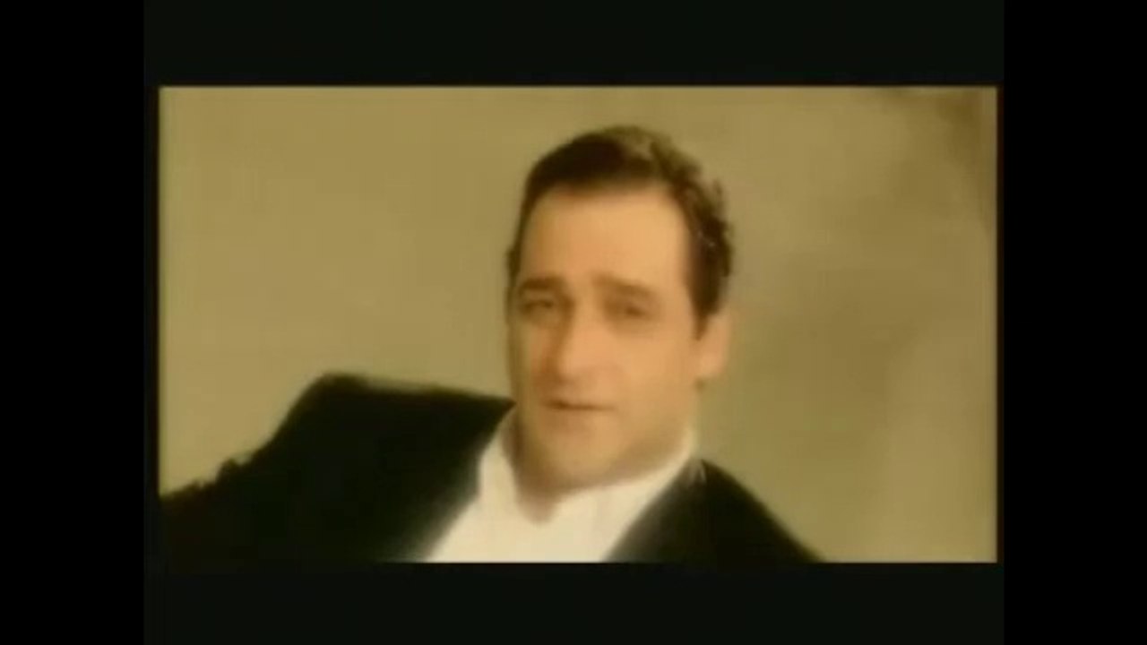 Βασίλης Καρράς-Απορώ αν αισθάνεσαι τύψεις (video clip)