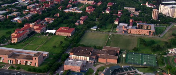 Infiltrados en la universidad - Tráiler Español HD [1080p]
