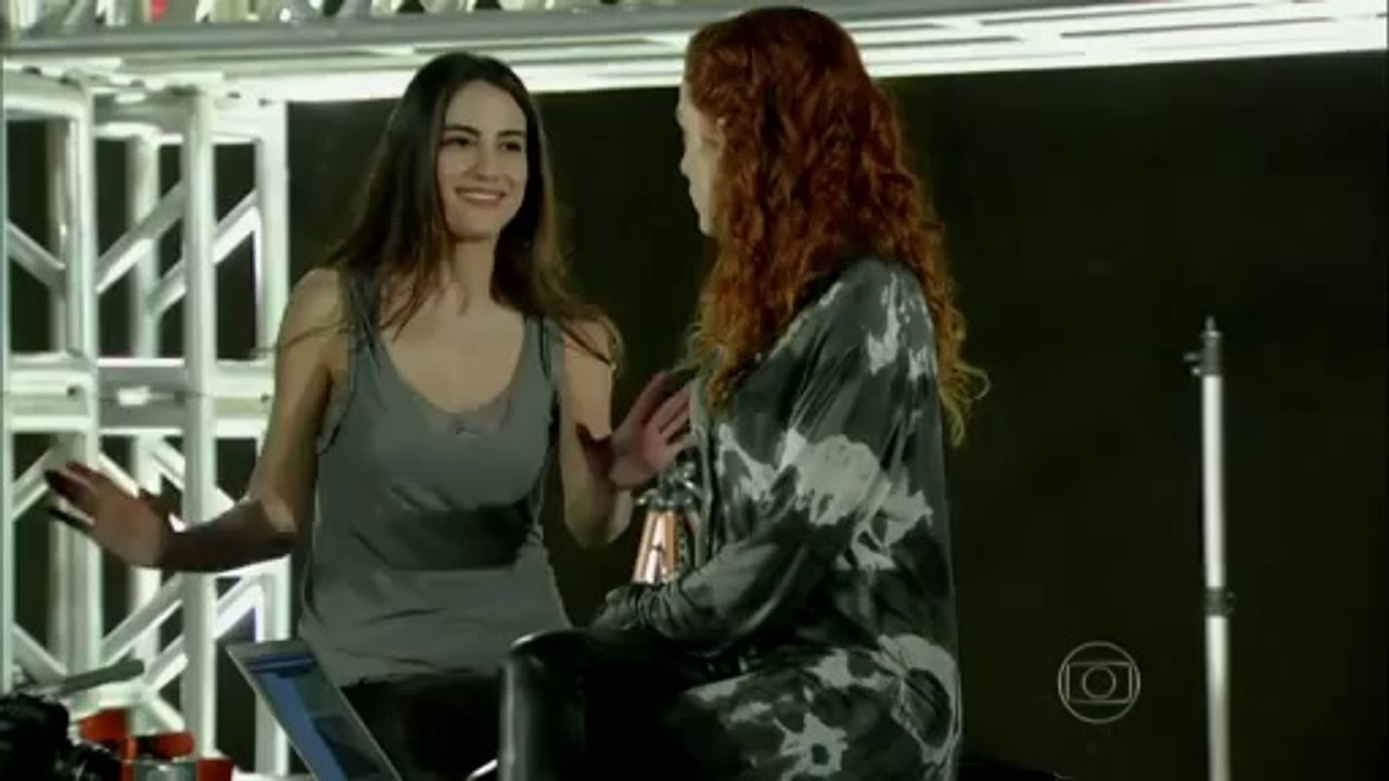 Clara e Marina 107   Vídeo Dailymotion[1]