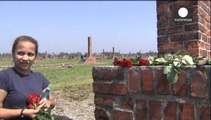 Roma remember victims of the Nazi genocide