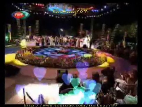 AKŞAM SEFASI KORO-Dalda Çıkmış Bir Elma (2)