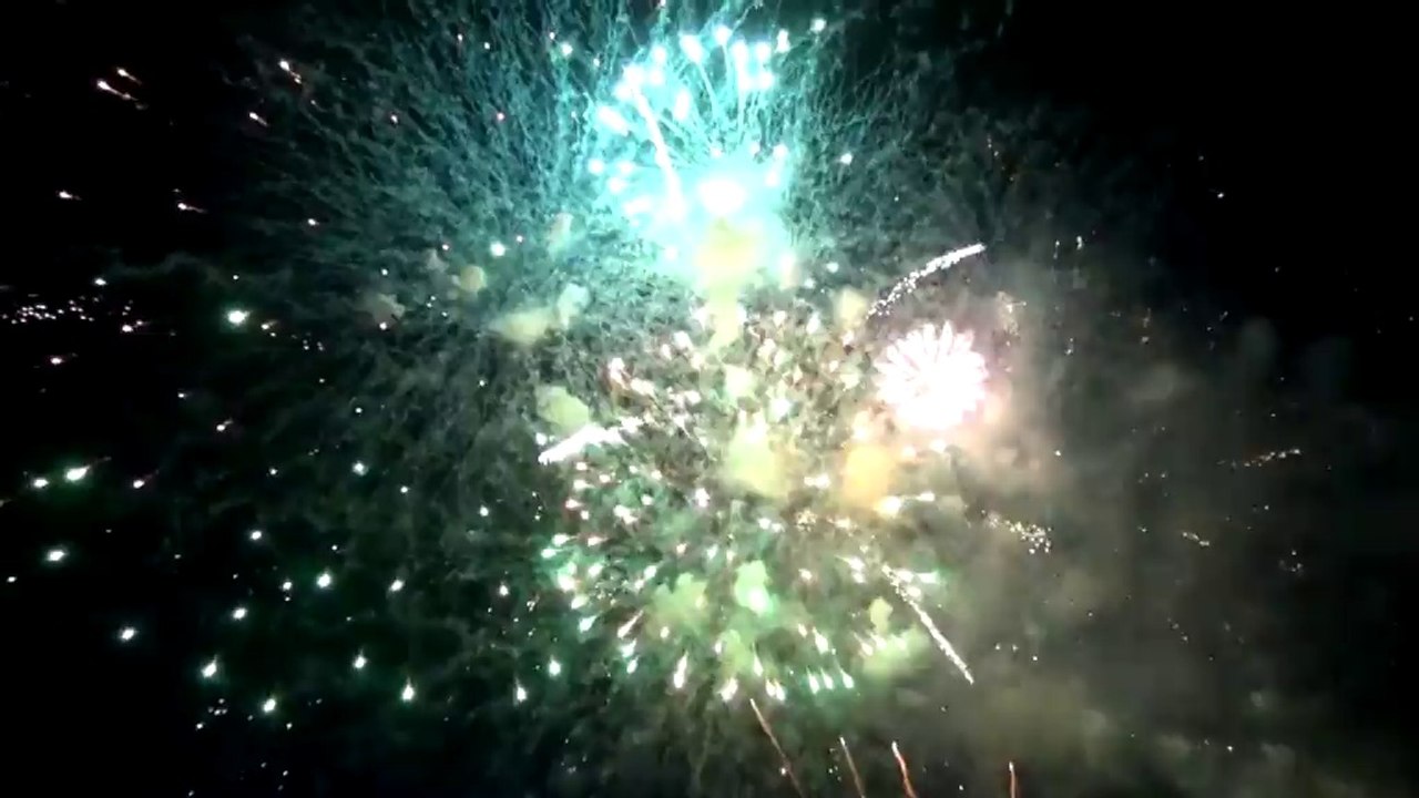 Revivez le feu d'artifice!