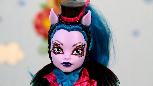 Avea Trotter - Freaky Fusion / Upiorne Połączenie - Monster High - BJR43 - Recenzja