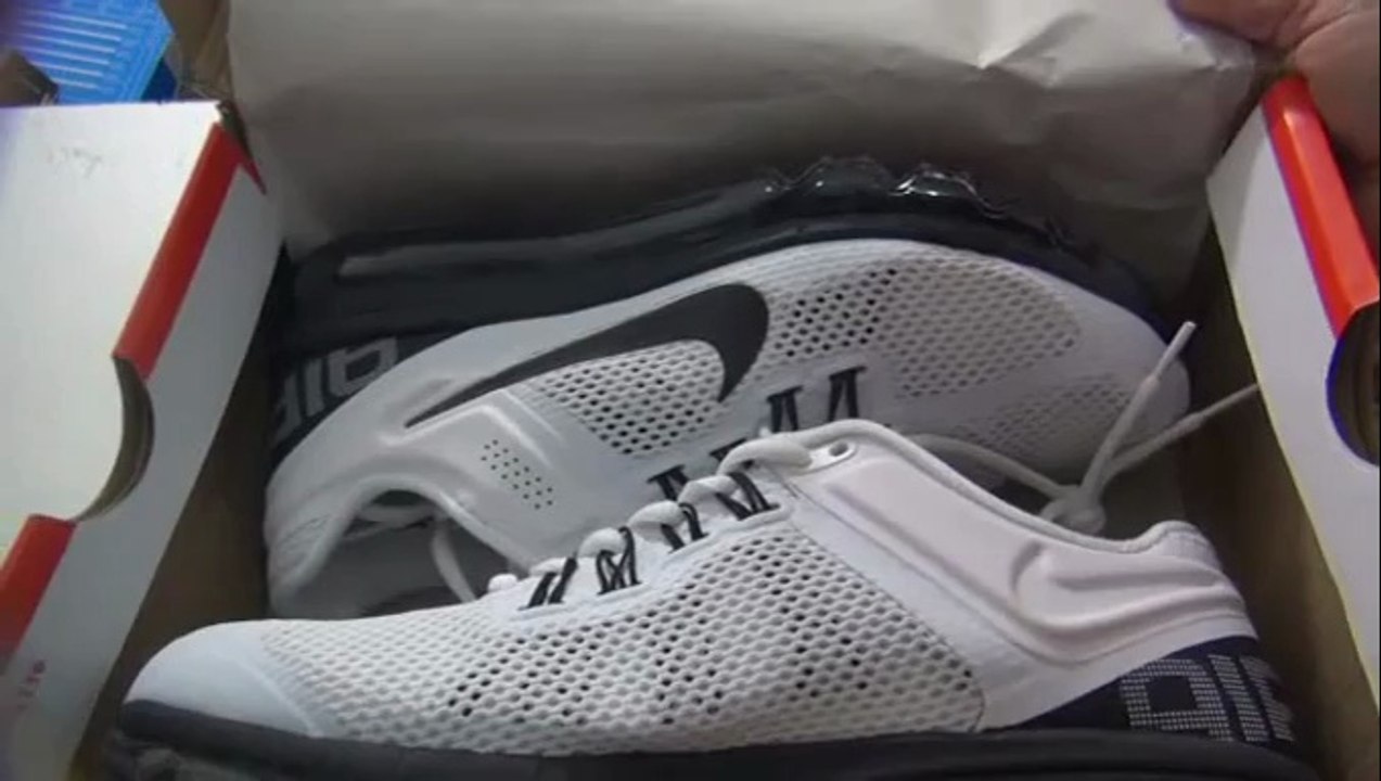 *Repfashion* is the where to buy cheap nike air max 2013 shoes, discount 2014 new arrival nike air max 2014 shoes in cheap price and free shipping