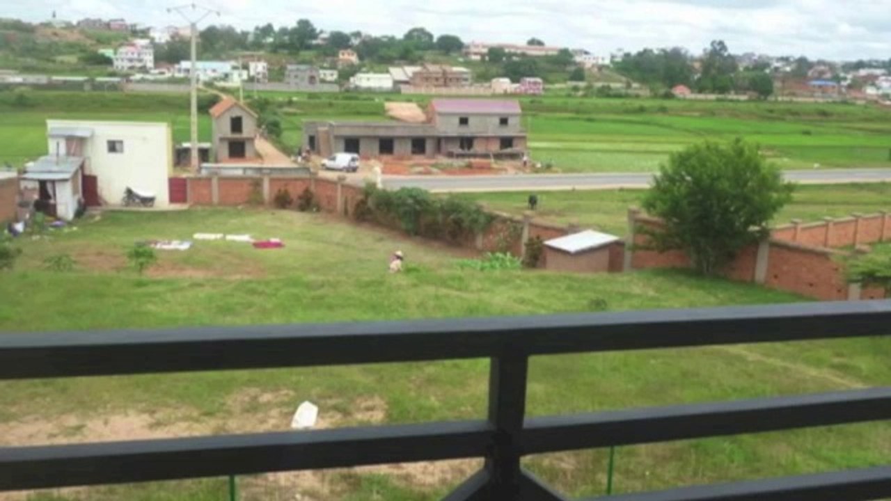 Vente Maison / Villa ANTANANARIVO (TANANARIVE) - Madagascar - A vendre très belle villa F5 de standing à Manandona By Pass