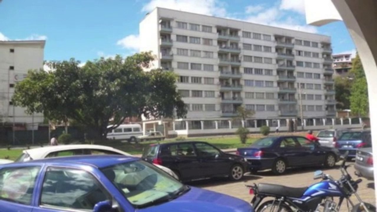 Vente Locaux ANTANANARIVO (TANANARIVE) - Madagascar - Bail commercial à céder dans un immeuble à Ampefiloha