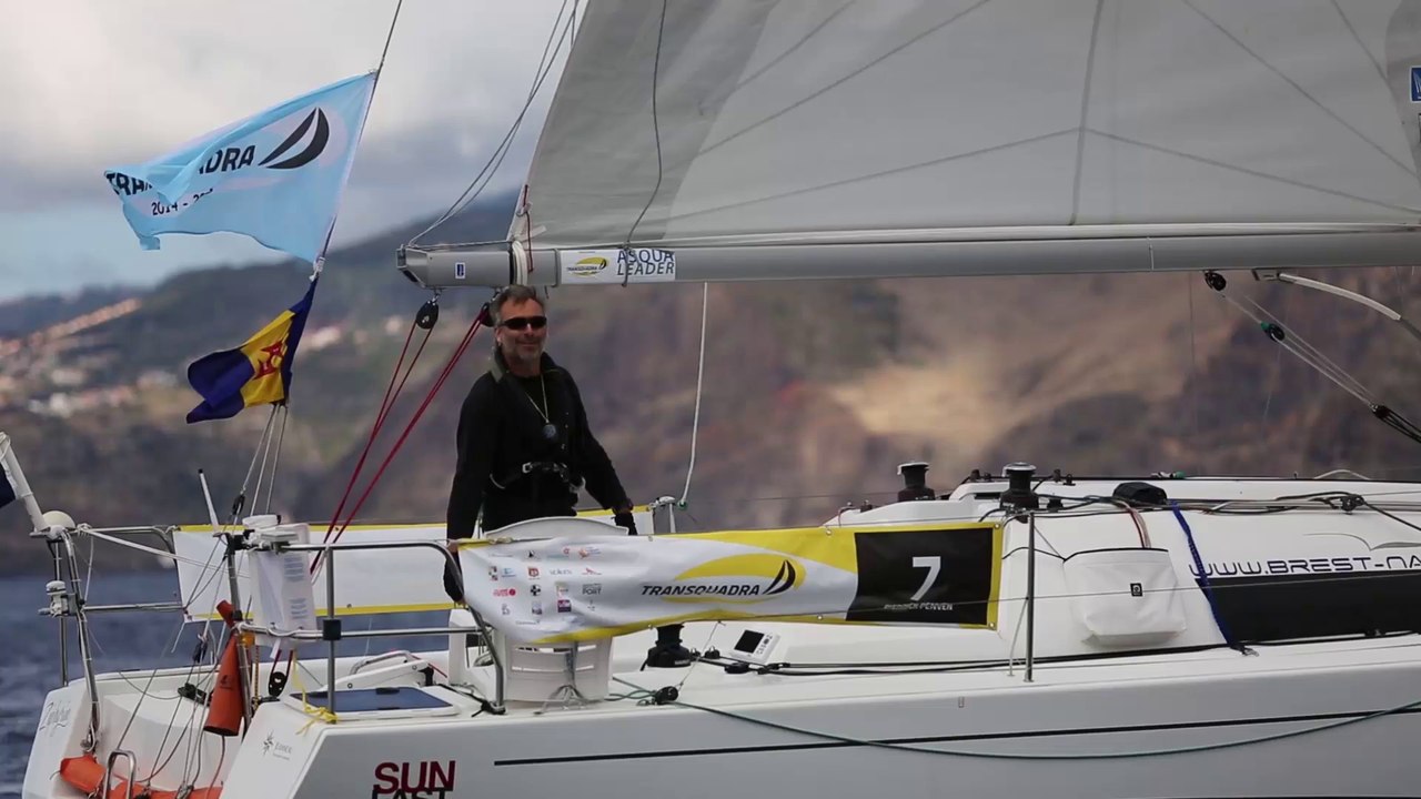 Arrivée du premier solo Pierrick PENVEN à bord du 07 ZÉPHYRIN