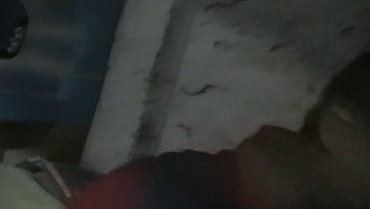 MOV02F