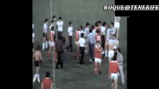FÚTBOL: Diciembre de 1980 Argentina vrs Suiza 5-0 Maradona